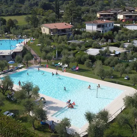 Villenpark Sanghen 아파트호텔 3*