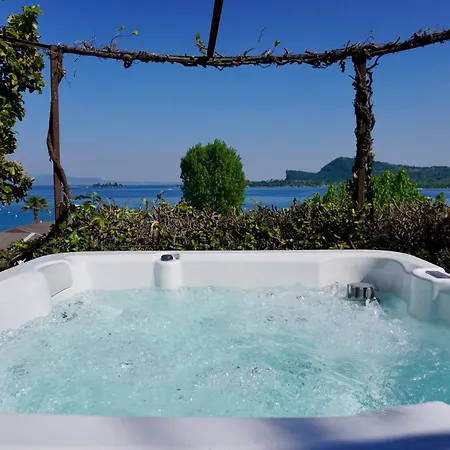 Villenpark Sanghen Ξενοδοχείο με διαμερίσματα Manerba del Garda