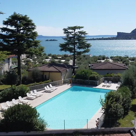 Villenpark Sanghen Ξενοδοχείο με διαμερίσματα