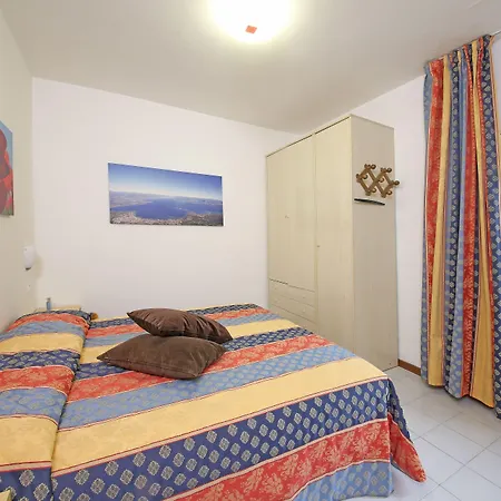 Hotel apartamentowy Villenpark Sanghen Manerba del Garda