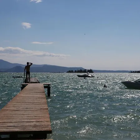Ξενοδοχείο με διαμερίσματα Villenpark Sanghen 3*