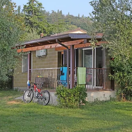 Villenpark Sanghen 3* Манерба-дель-Гарда